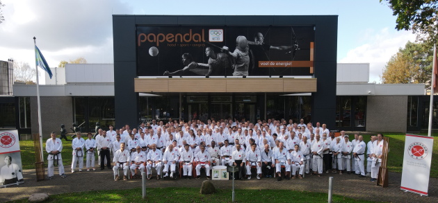 group photo of international seminar 2024